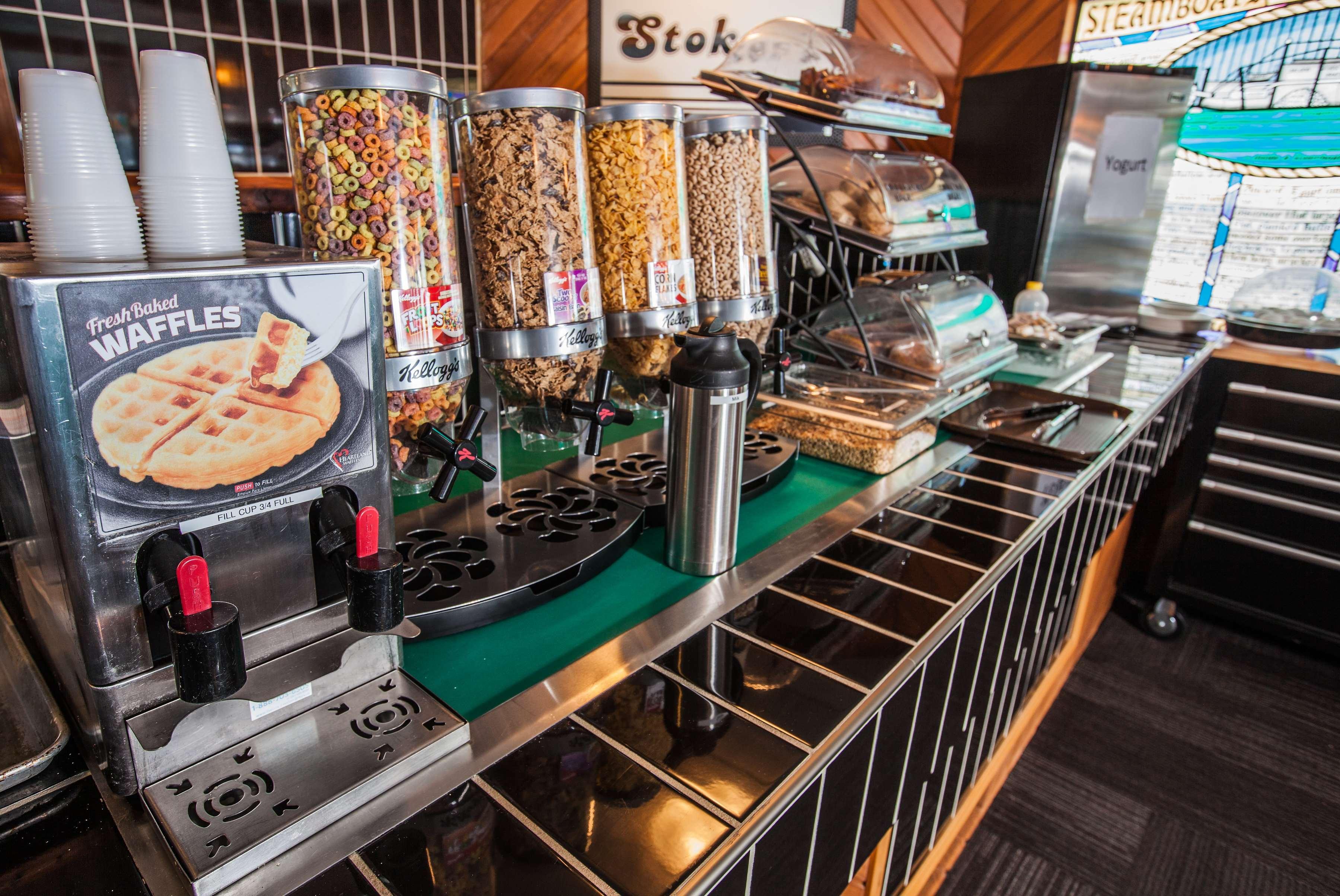 Stoke Hotel Surestay Collection By Best Western Revelstoke Eksteriør bilde