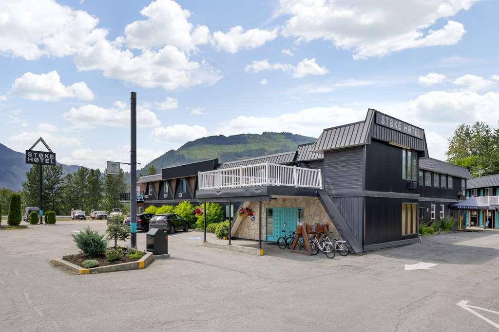 Stoke Hotel Surestay Collection By Best Western Revelstoke Eksteriør bilde