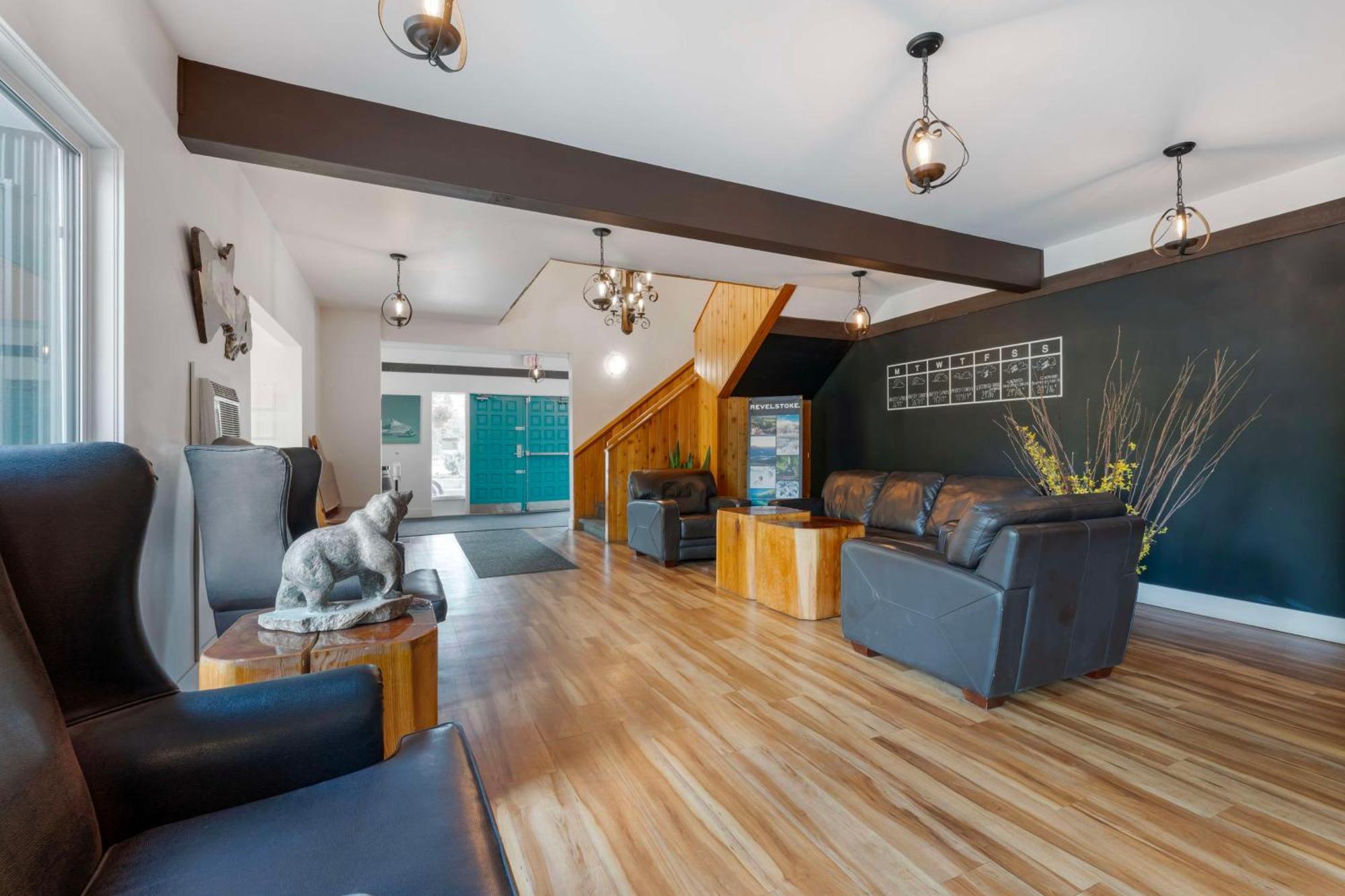 Stoke Hotel Surestay Collection By Best Western Revelstoke Eksteriør bilde