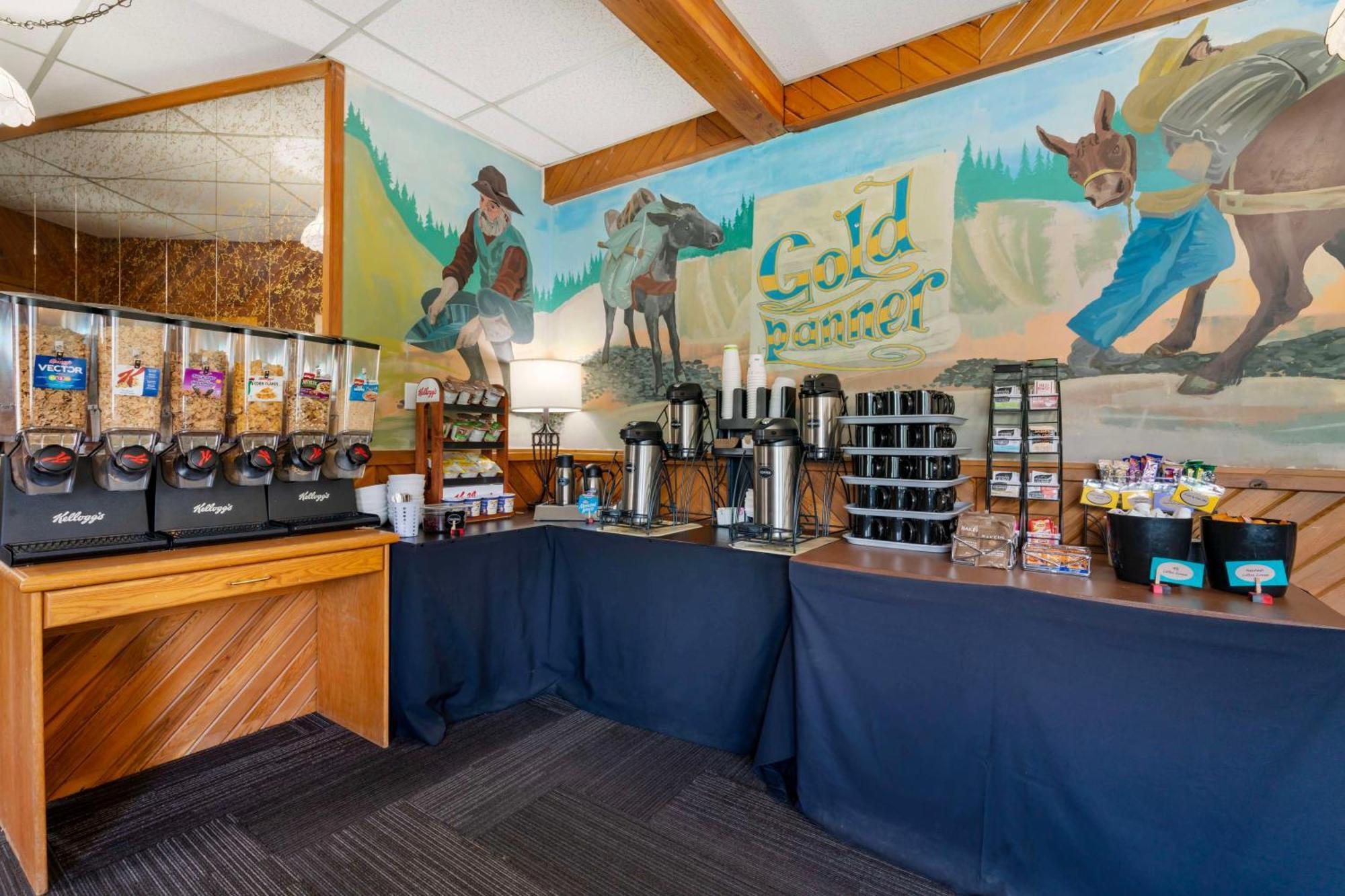 Stoke Hotel Surestay Collection By Best Western Revelstoke Eksteriør bilde