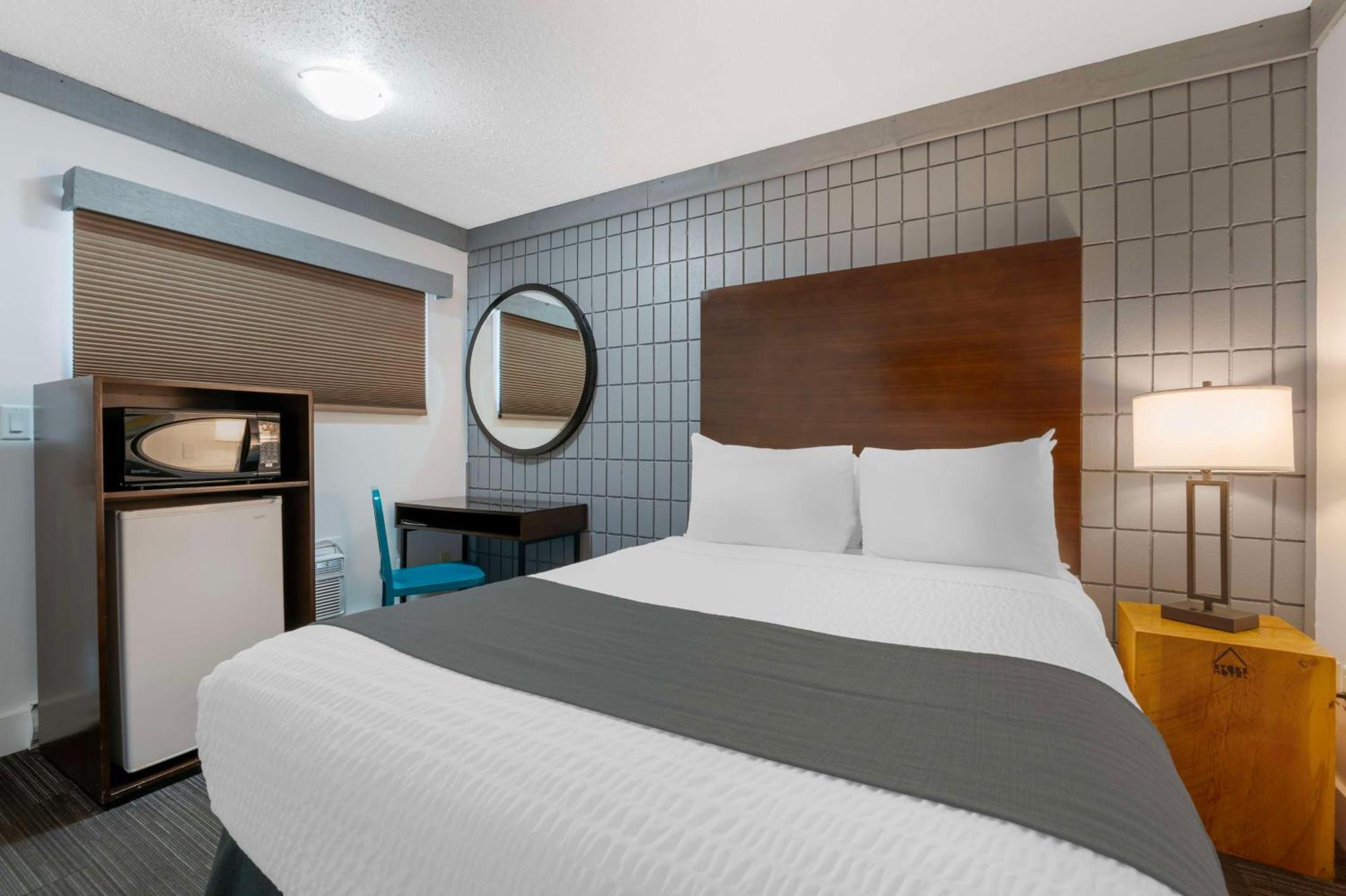 Stoke Hotel Surestay Collection By Best Western Revelstoke Eksteriør bilde