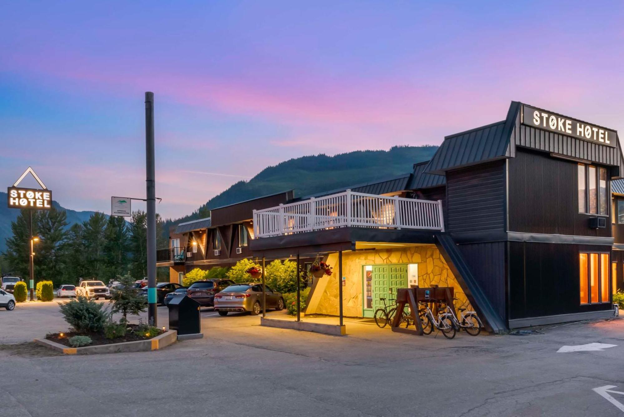 Stoke Hotel Surestay Collection By Best Western Revelstoke Eksteriør bilde