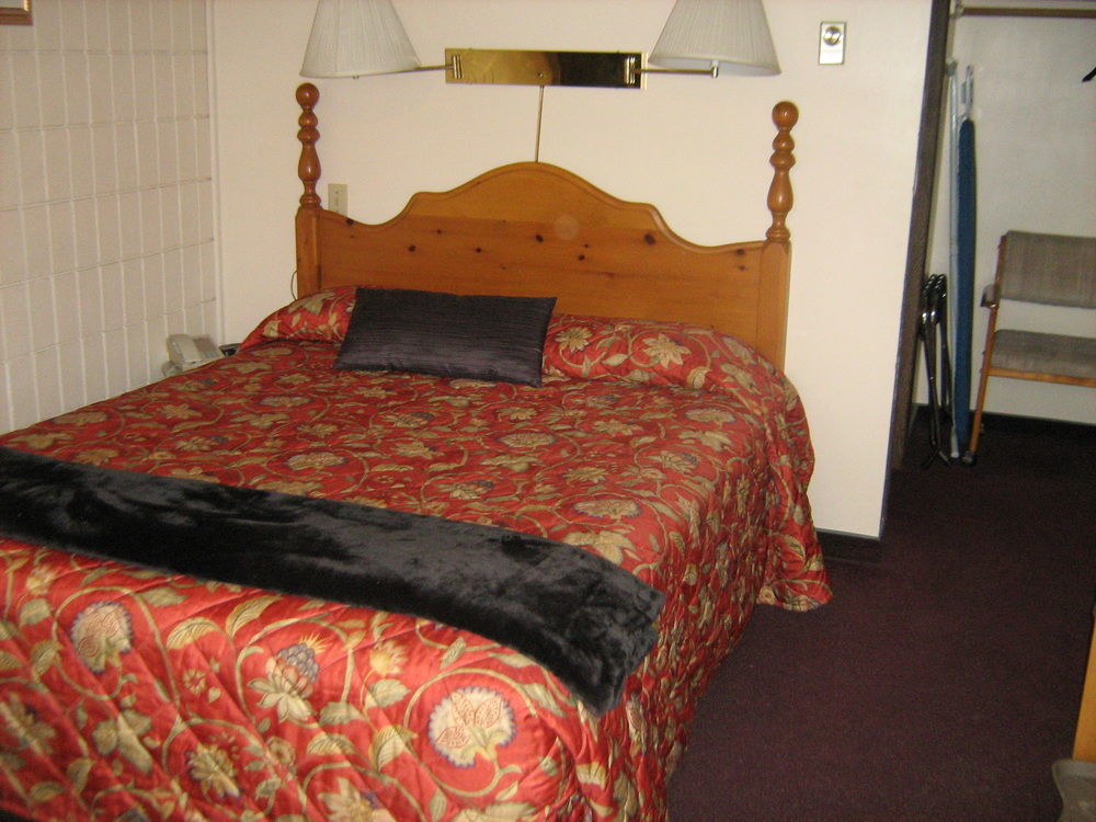 Stoke Hotel Surestay Collection By Best Western Revelstoke Eksteriør bilde